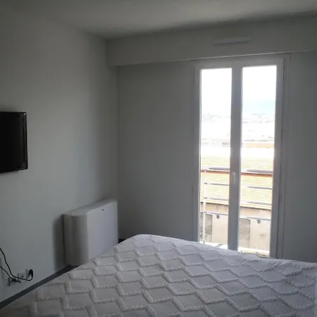 2 Pieces 4 Personnes Vue Sur Mer 73196 *