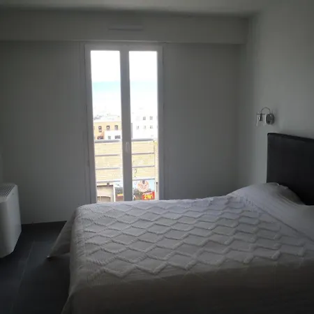 2 Pieces 4 Personnes Vue Sur Mer 73196 * Acqua Doria